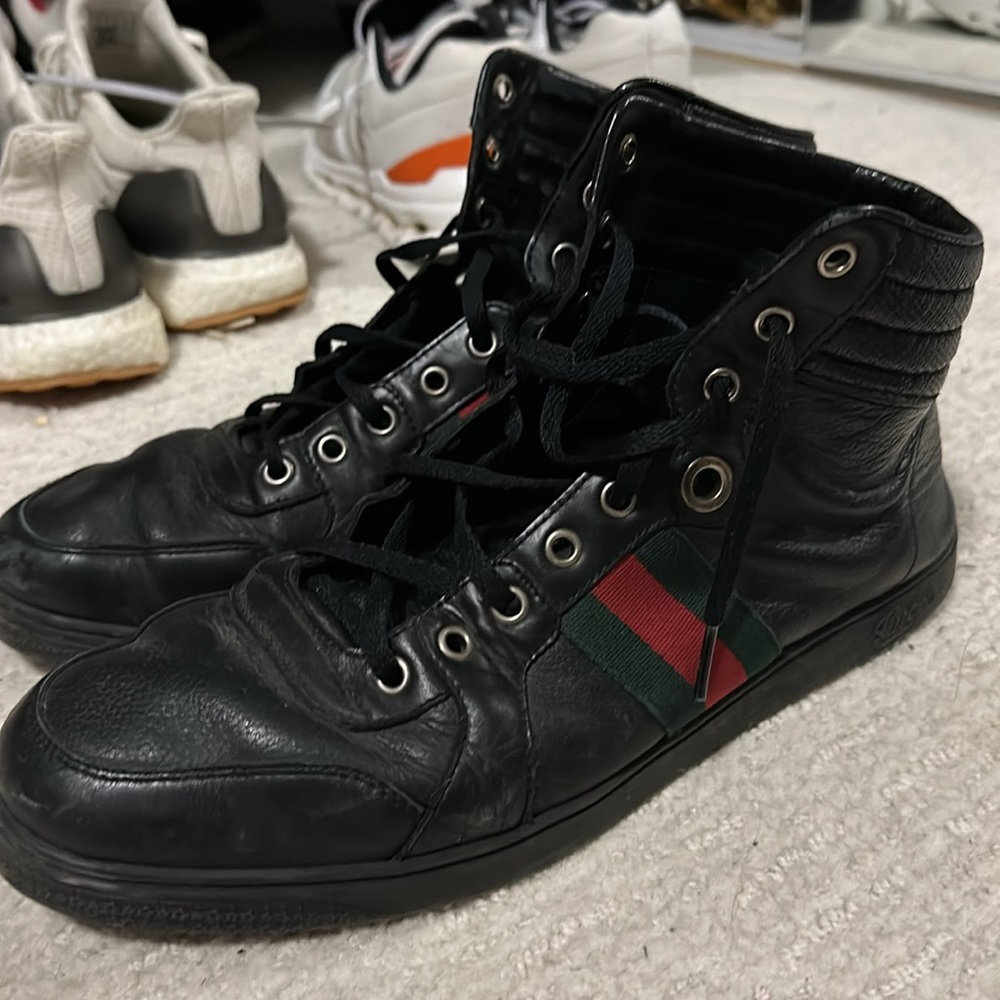 Gucci boots trying to sell - Picture 2 of 2